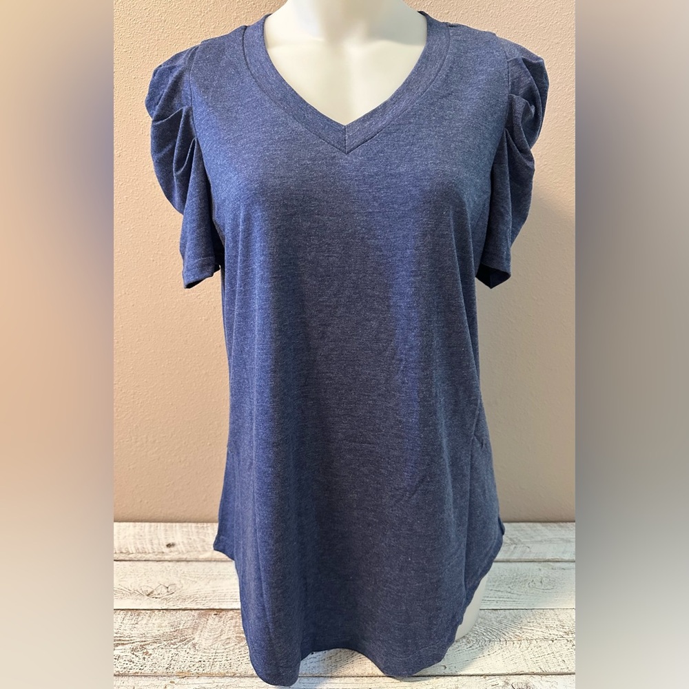 Puff Sleeve Hi-Low V-Neck Tee - NWT